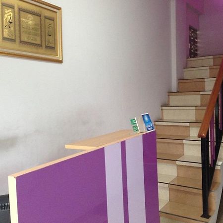 Violet Hotel Malang Eksteriør billede